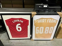 Diverse lijsten met voetbalshirts (8x) - afbeelding 1 van  3