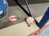Diverse luchtballon decoratie, authentic models - afbeelding 3 van  4