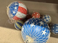 Diverse luchtballon decoratie, authentic models - afbeelding 4 van  4
