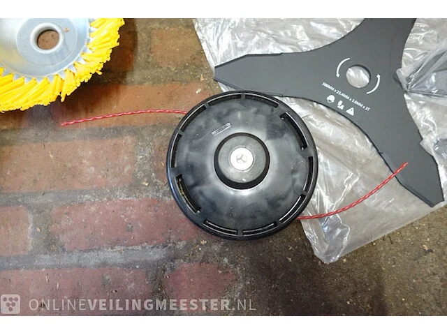 Diverse maaiaccessoires/benodigdheden o.a. stihl - afbeelding 6 van  21