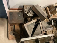 Diverse machine onderdelen, gereedschappen en accessoires - afbeelding 5 van  11