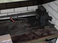 Diverse machine onderdelen in schappenkast o.a. weber en gama - afbeelding 2 van  5