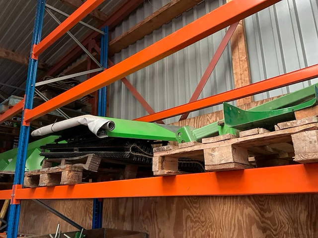 Diverse machine onderdelen - afbeelding 10 van  18