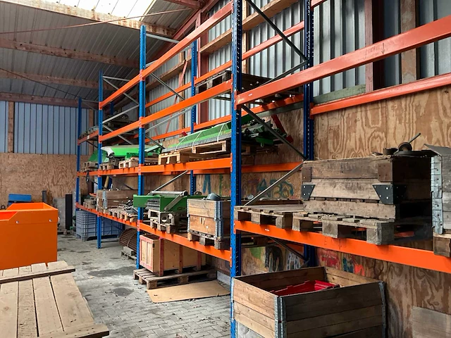 Diverse machine onderdelen - afbeelding 2 van  18