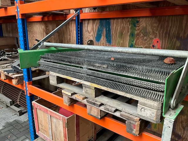 Diverse machine onderdelen - afbeelding 8 van  18