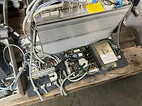 Diverse machinedelen - afbeelding 2 van  2