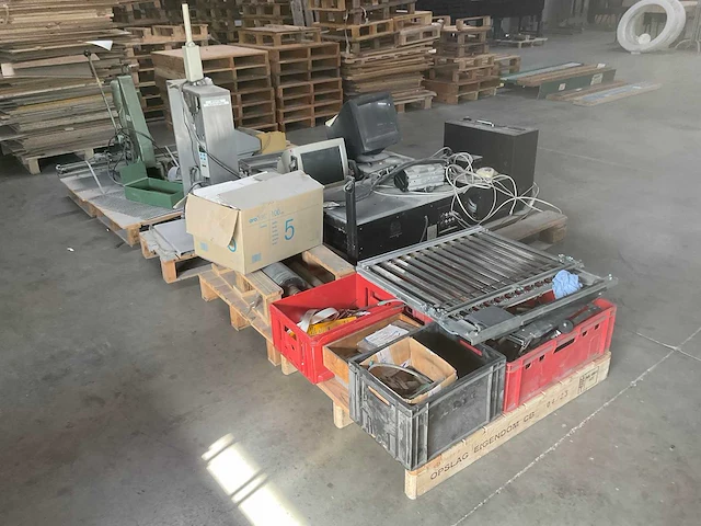 Diverse machines en -onderdelen (9x) - afbeelding 20 van  26