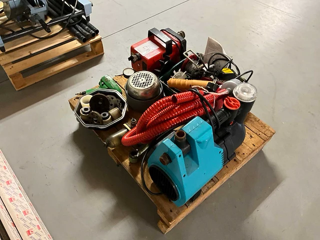 Diverse machines - afbeelding 3 van  7