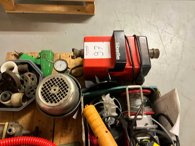 Diverse machines - afbeelding 6 van  7