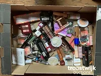 Diverse make-up - afbeelding 1 van  1
