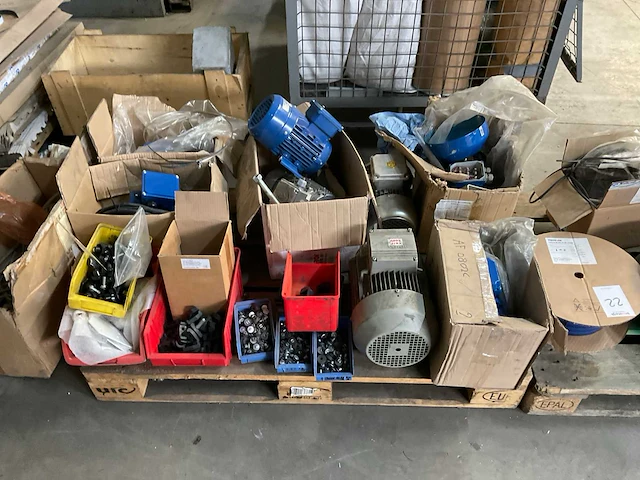 Diverse materialen - afbeelding 14 van  15