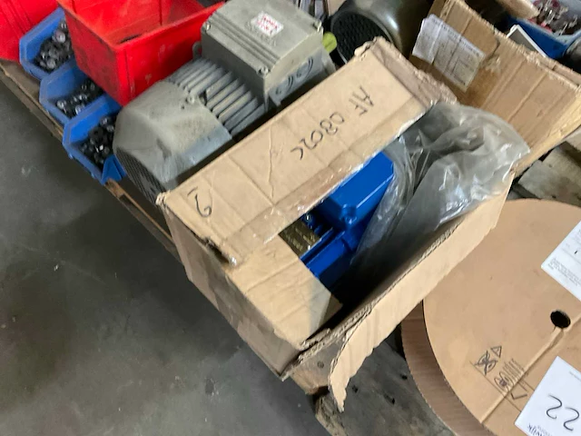 Diverse materialen - afbeelding 15 van  15