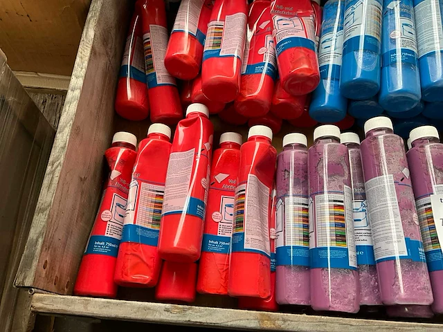 Diverse mengverf - afbeelding 6 van  7