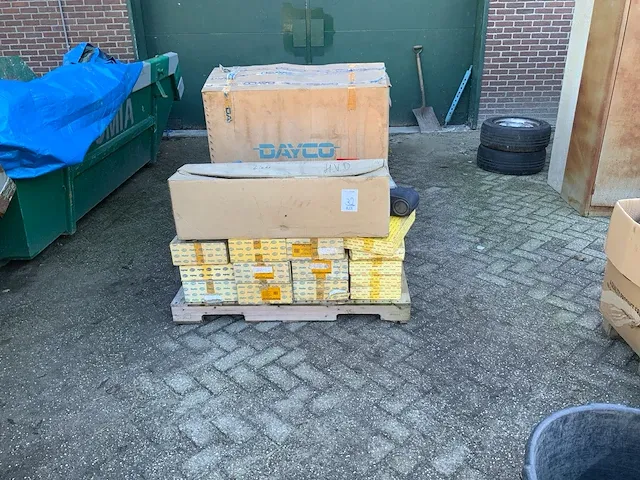 Diverse mercedes benz onderdelen - afbeelding 3 van  35