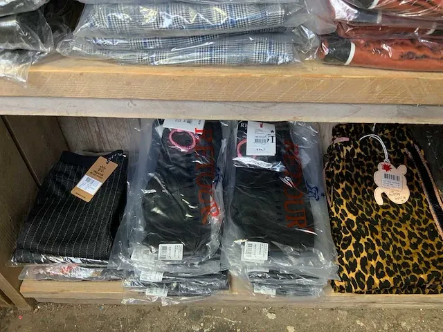 Diverse merken - jeans & broeken indian blue jeans, only, retour, jack&jones enz. (170x) - afbeelding 5 van  6