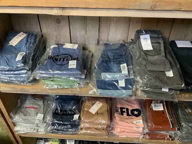 Diverse merken - jeans & broeken indian bluejeans, only, name it enz. (160x) - afbeelding 2 van  6