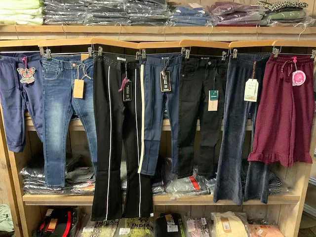 Diverse merken - jeans & broeken vingino, indian blue jeans, jubel, only enz.(180x) - afbeelding 6 van  6