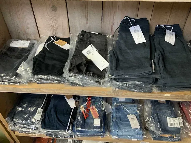 Diverse merken - jeans & broeken vingino, only, name it, jubel (180x) - afbeelding 2 van  6