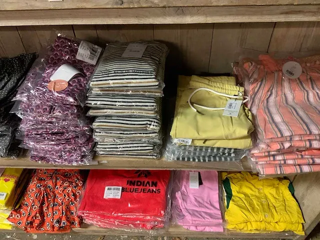 Diverse merken - kinderkleding jubel, kiestone, o’chill, like flo enz. (240x) - afbeelding 4 van  8