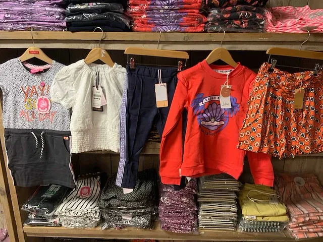 Diverse merken - kinderkleding jubel, kiestone, o’chill, like flo enz. (240x) - afbeelding 7 van  8