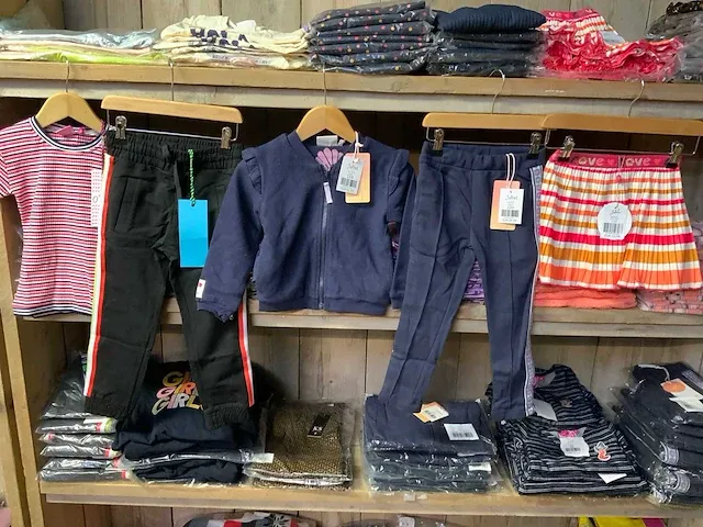 Diverse merken - kinderkleding jubel, o’chill, like flo, kiestone enz. (240x) - afbeelding 7 van  8