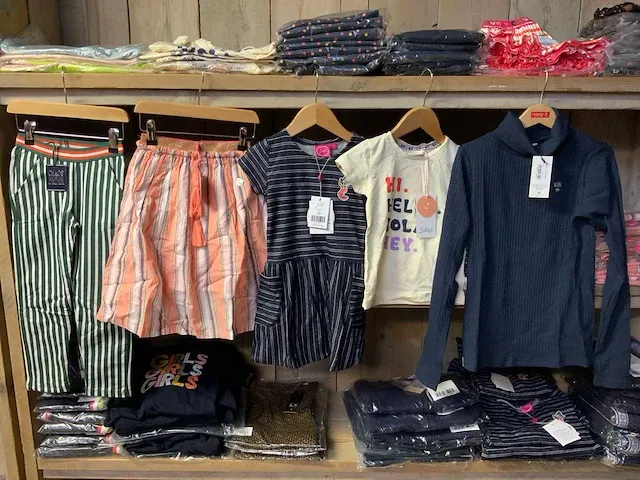 Diverse merken - kinderkleding jubel, o’chill, like flo, kiestone enz. (240x) - afbeelding 8 van  8