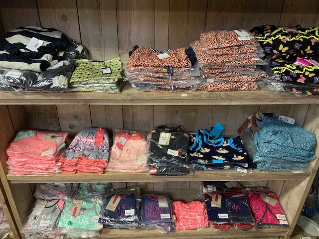 Diverse merken - kinderkleding nono, like flo, vesper, frankie&liberty enz. (420x) - afbeelding 1 van  5