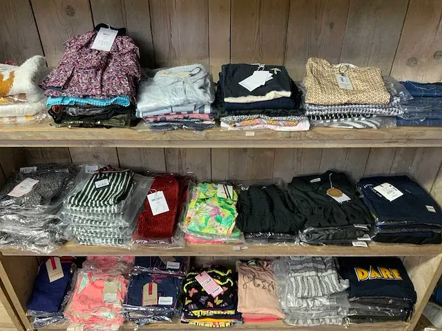 Diverse merken - kinderkleding retour, name it, someone, jubel enz. (280x) - afbeelding 1 van  9