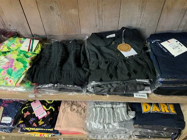 Diverse merken - kinderkleding retour, name it, someone, jubel enz. (280x) - afbeelding 8 van  9