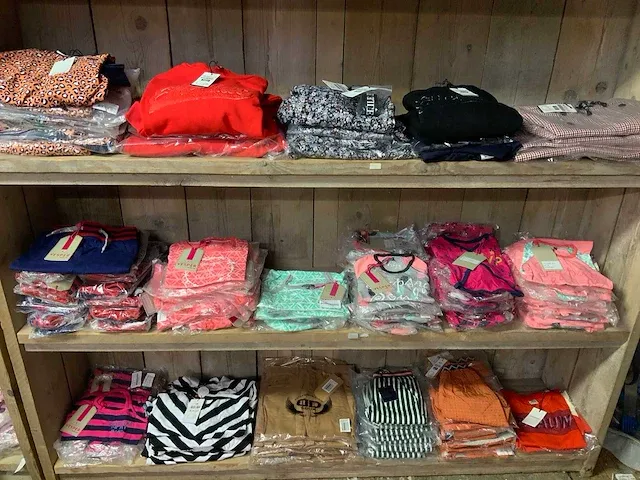 Diverse merken - kinderkleding vesper, b.nosy, like flo, kokonoko, elle chic enz. (280x) - afbeelding 1 van  6