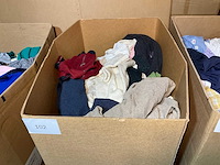 Diverse merken - partij vintage kleding - afbeelding 1 van  2