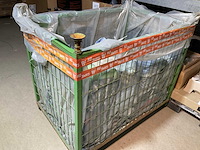 Diverse merken - partij vintage kleding - afbeelding 2 van  2