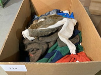 Diverse merken - partij vintage kleding - afbeelding 1 van  2