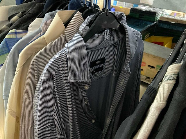 Diverse merken - partij vintage kleding - afbeelding 2 van  4