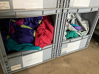 Diverse merken - partij vintage kleding - afbeelding 3 van  3