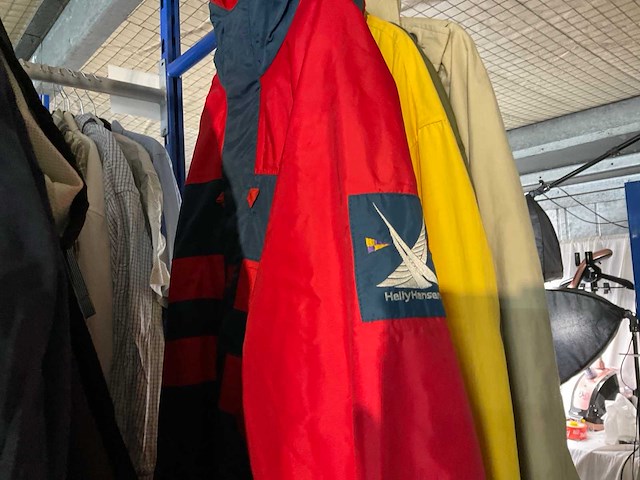 Diverse merken - partij vintage kleding - afbeelding 3 van  4