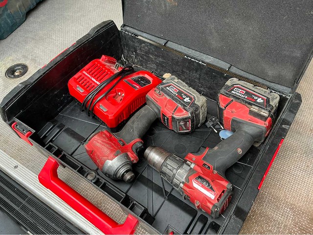 Diverse merken accugereedschap - afbeelding 14 van  16