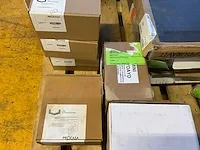 Diverse merken kranen en douchegarnituren - afbeelding 8 van  10