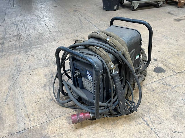 Diverse metaalbewerkingen - afbeelding 1 van  8