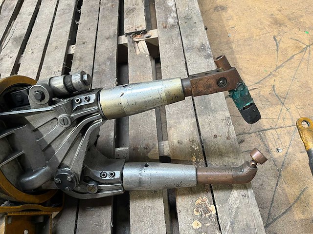 Diverse metaalbewerkingen - afbeelding 4 van  8