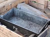 Diverse metalen onderdelen en onderdelen t.b.v. tent - afbeelding 5 van  8