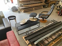 Diverse meubels met designer lamp - afbeelding 21 van  28