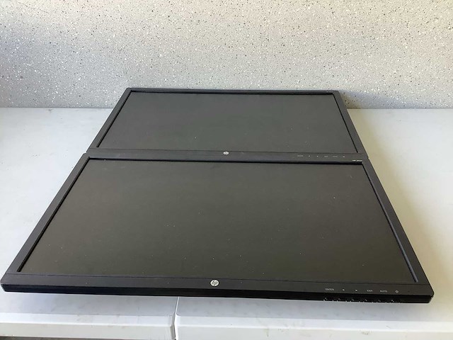 Diverse monitor (5x) - afbeelding 2 van  5