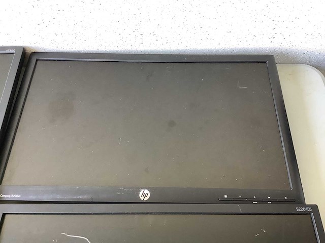 Diverse monitor (5x) - afbeelding 3 van  5