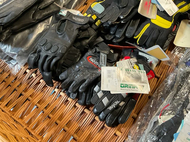Diverse motorhandschoen (16x) - afbeelding 5 van  6