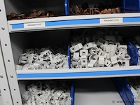 Diverse (muur)beugels en bevestigingsmaterialen - afbeelding 2 van  32