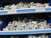 Diverse (muur)beugels en bevestigingsmaterialen - afbeelding 3 van  32
