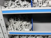 Diverse (muur)beugels en bevestigingsmaterialen - afbeelding 5 van  32