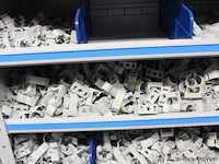 Diverse (muur)beugels en bevestigingsmaterialen - afbeelding 8 van  32