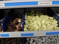 Diverse (muur)beugels en bevestigingsmaterialen - afbeelding 28 van  32